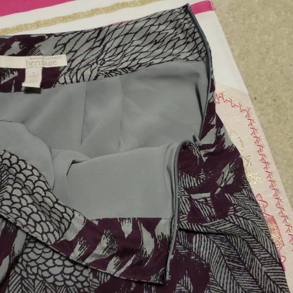 💰[Banana Republic ]Beautiful skirt💰 - Picture 5 of 8